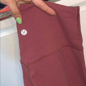 Lululemon - align 25’